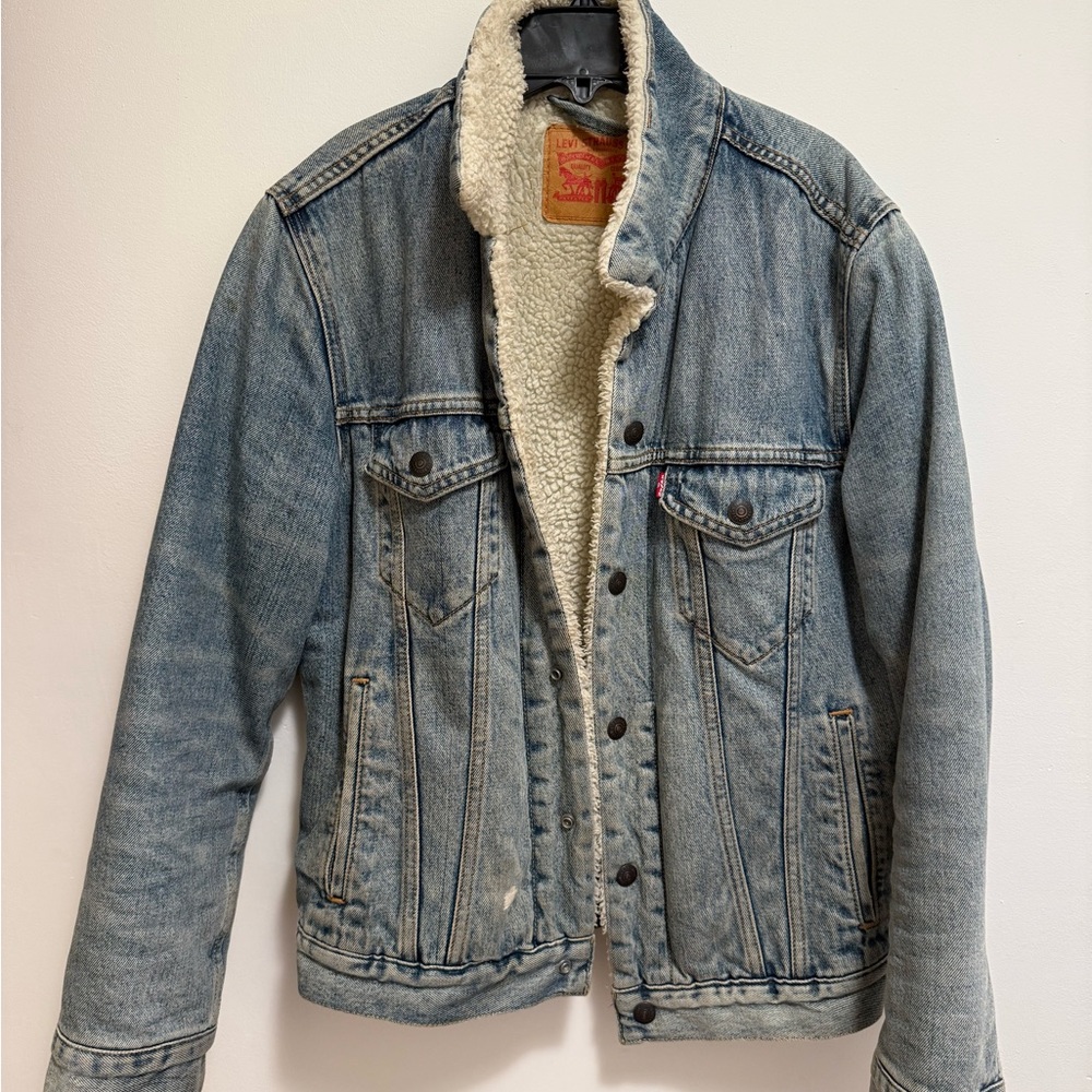 Levi's Blue Denim Jacket with Sherpa Lining